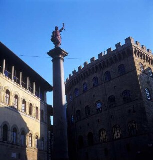 Colonna della Giustizia — Justitia