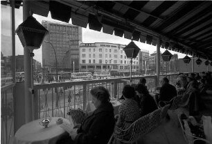 Berlin: Von der Terrasse des Kaffee Kranzler