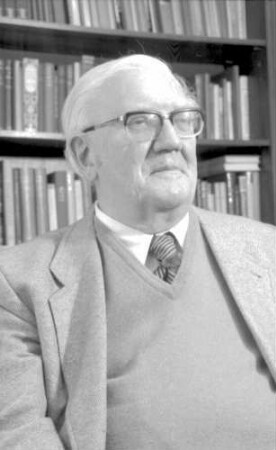 St. Peter: Prof. Dr. Hermann Heuer