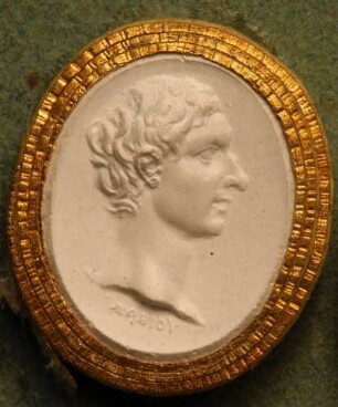 Profilbildnis des Caligula (Daktyliothek, Zweites Historisches Tausend)