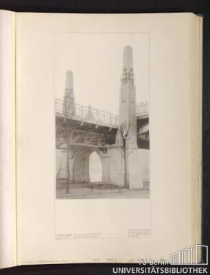Teil III. Tafel 24. Steinpfeiler am Nollendorfplatz. Architekt: Alfred Grenander.