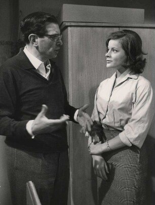 Die Schatten werden länger. Ladislaus Vajda, Loni von Friedl