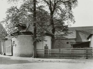Dresden-Pillnitz. Kammergut. Pferdestall vom "Elfenkönig" (geb. 10.05.1922)