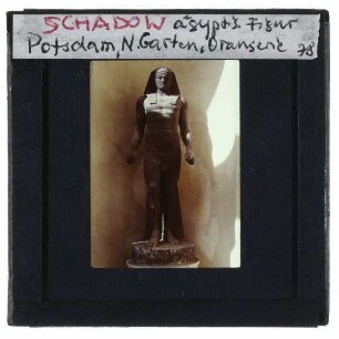 Potsdam, Sanssouci Orangerieschloss : ägyptische Figur