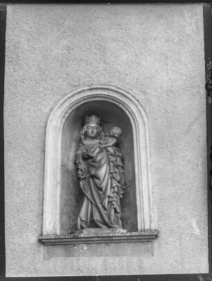 Kirche, Muttergottes