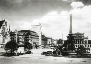 Leipzig, Augustusplatz : Leipzig. Blick über den Mendebrunnen gegen Hochhaus und Neues Theater