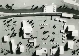 Theater und Theaterbibliothek, Berlin-Kreuzberg (Diplomarbeit bei Willy Kreuer): Modellfoto