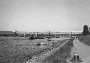 Eisenbahnbrücke Urmitz - Engers/Rhein
