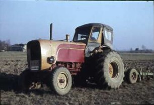 Traktor Müncheberg 80 PS