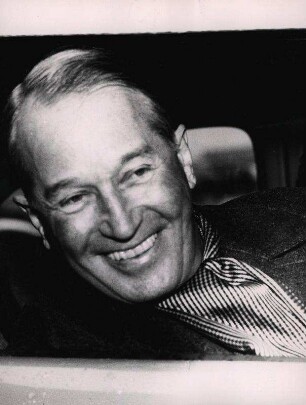Maurice Chevalier