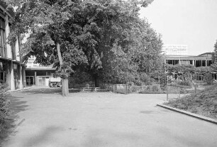 Planungen zur Erweiterung der Ausstellungsfläche der Schwarzwaldhalle durch Errichtung eines fensterhohen Anbaus auf der Stadtgartenseite zwischen Schwarzwaldhalle und Gartenhalle