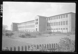 Warburg: Konservenfabrik, Gesamtansicht von Süden