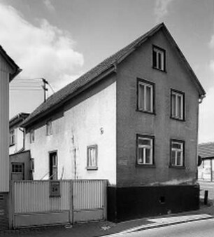 Kelkheim, Hauptstraße 24