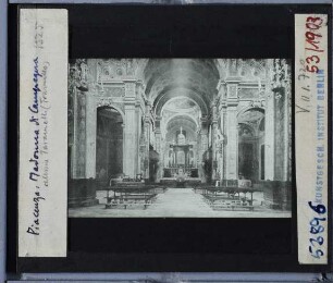 Piacenza, S. Maria di Campagna : Innenraumansicht zum Altar