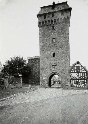 Linz am Rhein, Neutor : Linz am Rhein. Neutor. Feldseite