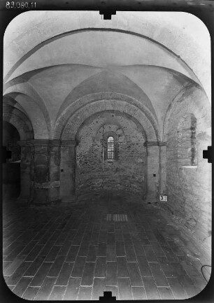 Ermsleben. Konradsburg. Ehem. Klosterkirche. Krypta