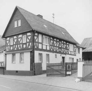 Hadamar, Kirchstraße (Oberzeuzheim) 15
