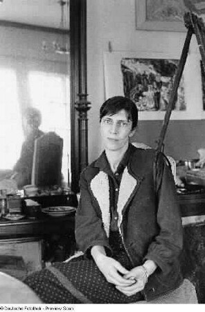 Die Malerin und Grafikerin Sibylle Leifer in ihrem Atelier in Dresden