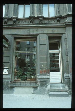 Diapositive: Naunynstr. 69, 1983