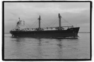 Nyanga (1972), Offen.- Reederei Claus-Peter Offen, Offen Reederei GmbH & Co. KG, Hamburg