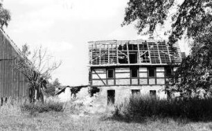 Roßwein-Wettersdorf. Ehem. Mühlengehöft, ruinös