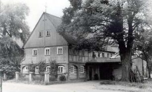 Wohngebäude in Rodewitz/Spree : Bauwesen - Wohnung, Exterieur. Ort: Rozwodecy / Rodewitz/Spree. Fachwerkhaus mit Gebälk, Haus Nr. 40.