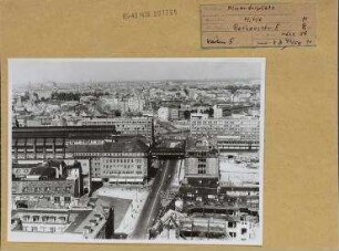 Gesamtansicht. Berlin, Mitte, Rathausstraße (bis 1951 Königstraße)