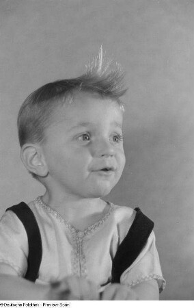 Porträt eines kleinen Jungen