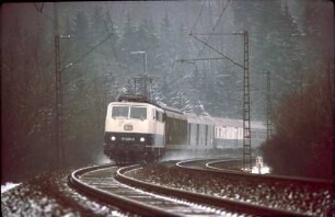 Laufach Rampe Schwarzkopftunnel Westportal Lok 111 023 Bahnpostwagen