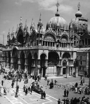 Venedig. Markusdom (Basilica di San Marco) (976-1094)