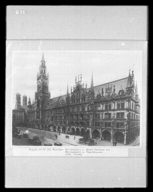 München, Marienplatz : München. Marienplatz und Neues Rathaus mit Mariensäule und Fischbrunnen