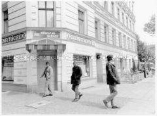 Serie: Mauerfall/Deutsche Einheit: Geschlossene Eckkneipe
