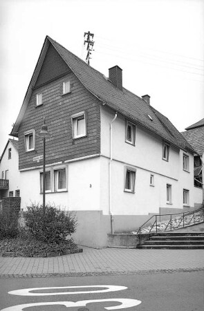 Wetzlar, Waldgirmeser Straße (NH) 3, Waldgirmeser Straße (NH) 3A
