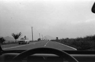 CSSR : In der CSSR, Böhmisches Mittelgebirge (ceské stredohorí Citroen Visa