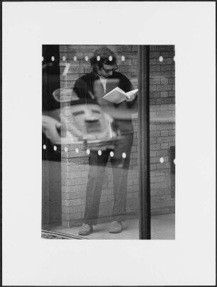 Lesender Mann, New York