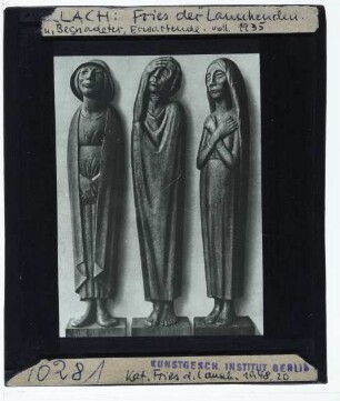 Barlach, Fries der Lauschenden (Figurengruppe) (Hamburg EBH),Barlach, Die Pilgerin (aus d. Fries der Lauschenden) (Holz, Laur II 573) (Hamburg EBH P 1935/005),Barlach, Der Begnadete (aus d. Fries der Lauschenden) (Holz, Laur II 578) (Hamburg EBH P 1935/002),Barlach, Die Erwartende (aus d. Fries der Lauschenden) (Holz, Laur II 576) (Hamburg EBH P 1935/003)