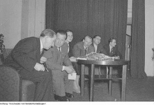 Filmpremiere "Morgen tanzt die ganze Welt"