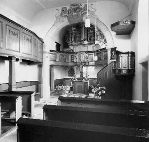 Evangelische Pfarrkirche und ehemaliger Friedhof; Lützelbach, Kirchstraße 6