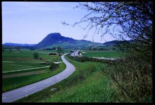 Singen: Hohentwiel, von Hausen aus