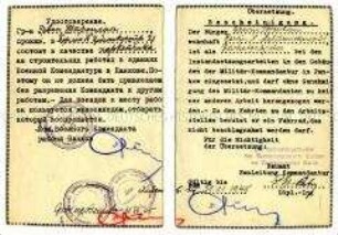 Bescheinigung der SMAD, dass der Inhaber Bauarbeiten im Gebäude der Militärkommandantur in Pankow ausführt (russisch, deutsch)