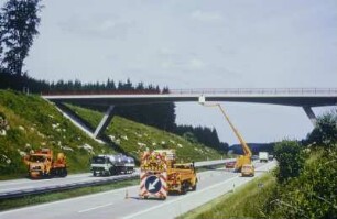 BW-Prüfung an einem hohen Überf.-Bauwerk