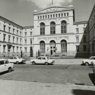 Tierärztliche Hochschule, Institut für Tierheilkunde