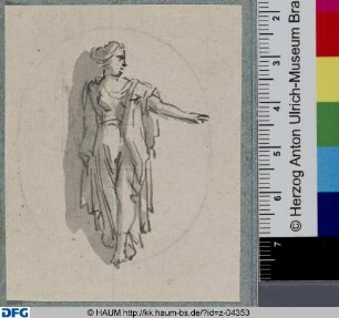 Stehende weibliche Figur mit ausgestrecktem linken Arm