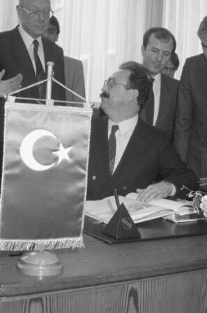 Besuch des türkischen Sozialministers Mustafa Kalemli in Karlsruhe