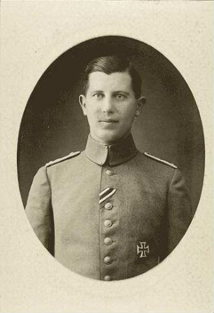 Vogt, Karl; Major, geboren am 01.08.1886 in Mannheim, gestorben am 23.04.1929 in Stuttgart