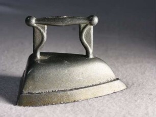 Miniatur Retro Bügeleisen