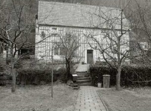 Pirna-Posta. Wohnhaus, Oberposta 35 : Pirna-Posta (Kreis Sächsische Schweiz). Wohnhaus, Oberposta 35. Straßenansicht