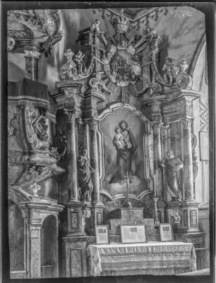 Altar und Kanzel