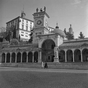 Piazza Contarena / Piazza della Libertá