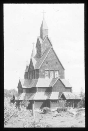 "Hitterdal: Kirche nach Westen"